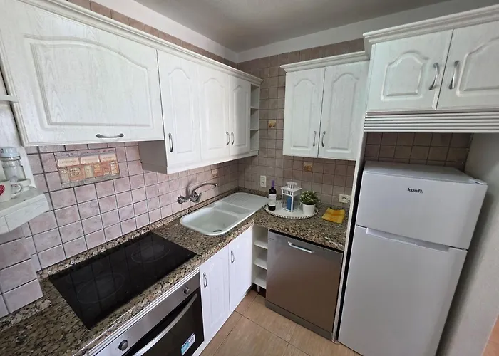 Apartment Jacaranda Mit Pool By Interhome *